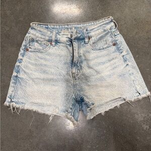 American Eagle Outfitters High Wasted Mom Shorts Size 0